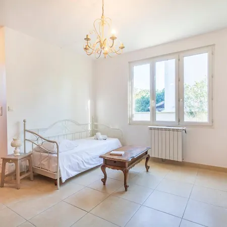 Maison Des Lilas - Welkeys