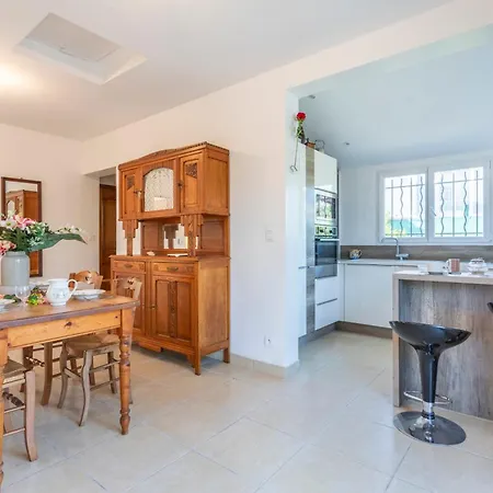 Holiday home Maison Des Lilas - Welkeys